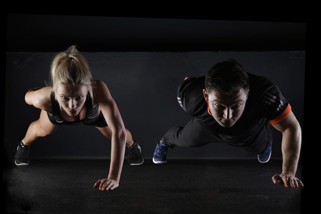 man, woman, push-ups-2264825.jpg